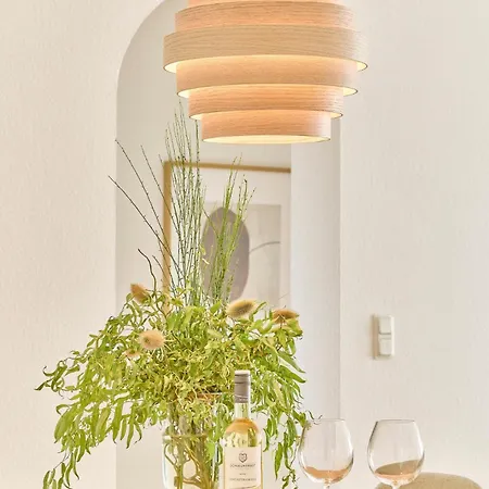 Victoria, In Landstuhl