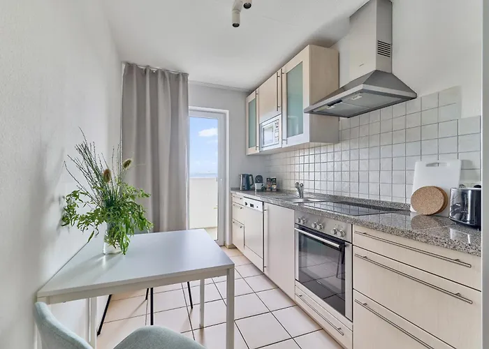 Appartamento Victoria-4-Zimmer, Parkplatz, 2 Balkone, Bis 6 Gaeste *