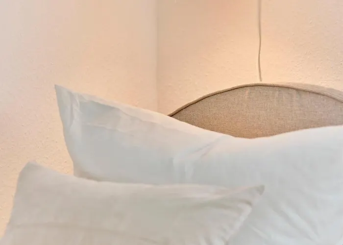 Appartamento Victoria-4-Zimmer, Parkplatz, 2 Balkone, Bis 6 Gaeste Landstuhl